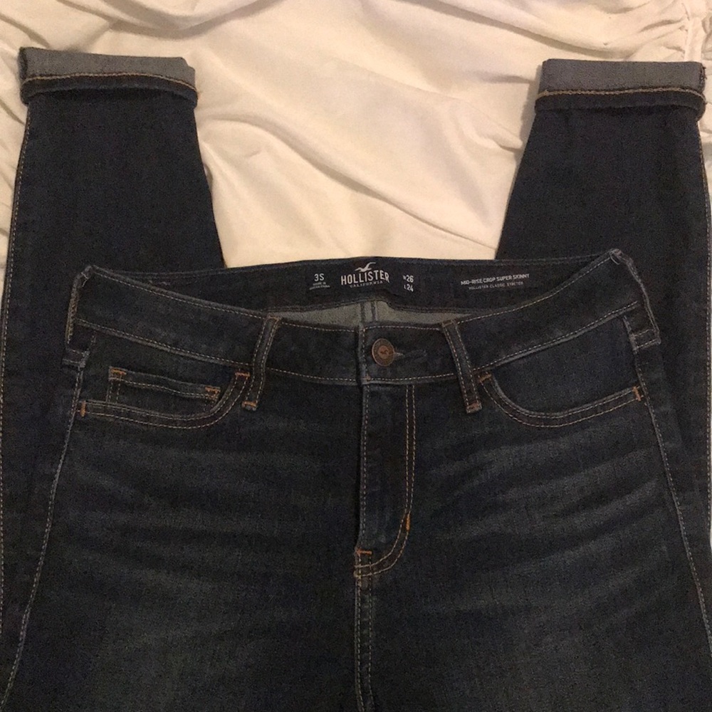 Hollister Jeans / crops - Picture 3 of 5